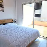 T4 Climatise Avec Parking A 2 Pas De La - Fr-1-309-359 *